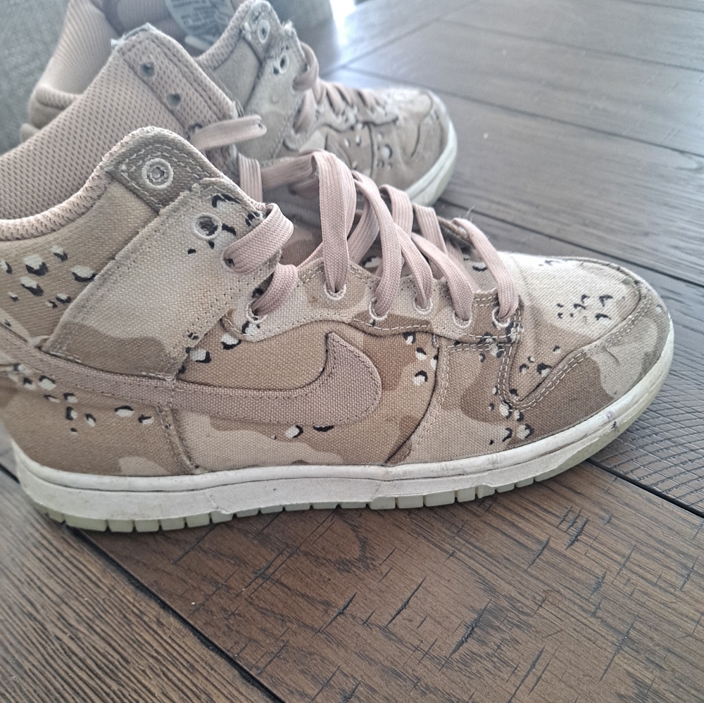 Nike Desert Camo Dunks